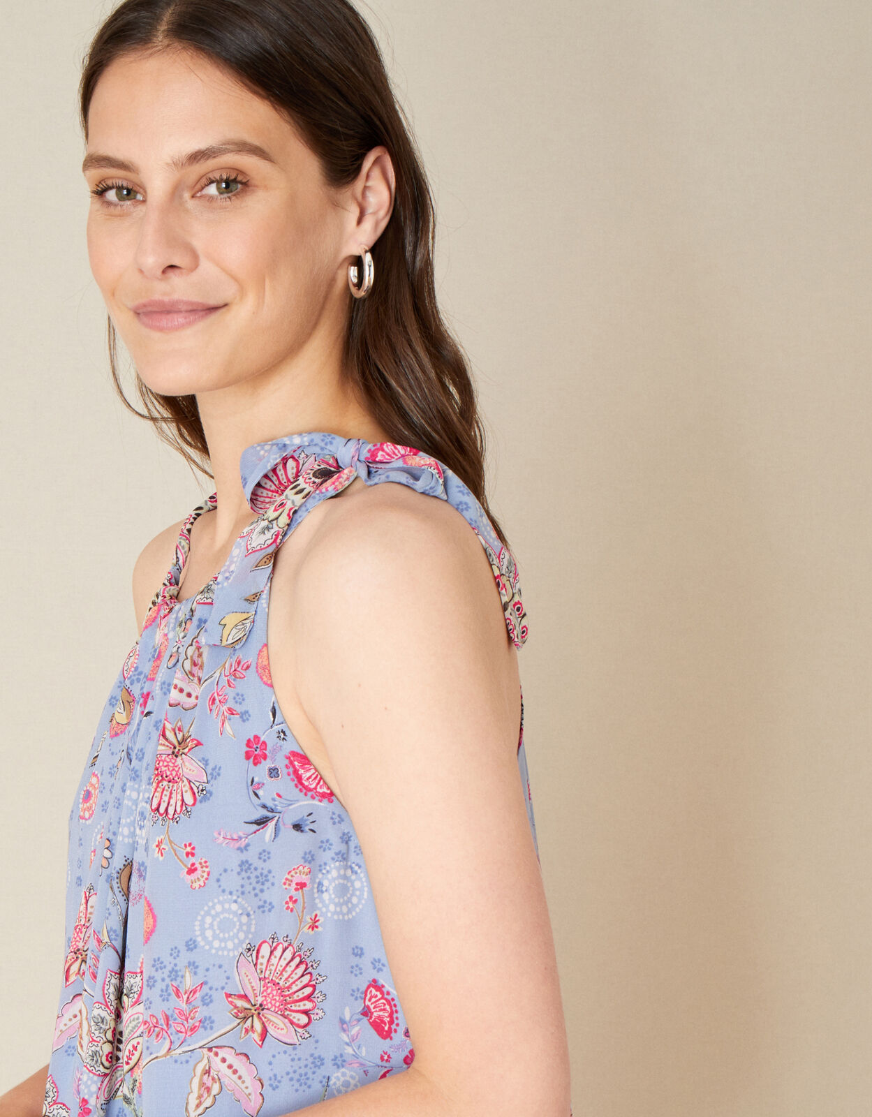 SHEIN VCAY Allover Floral Print Cami Top | SHEIN A