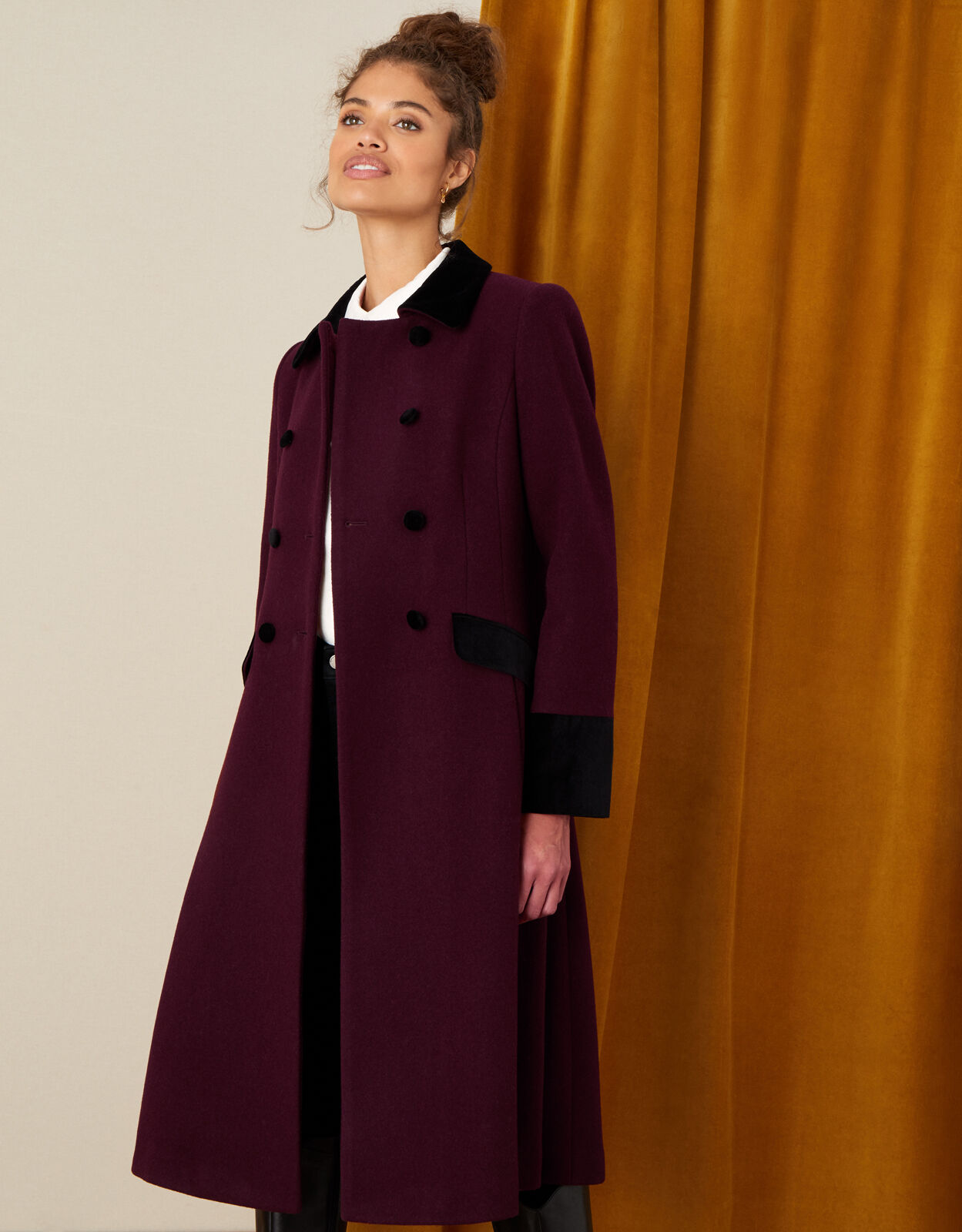 Women's velvet coat Outlet