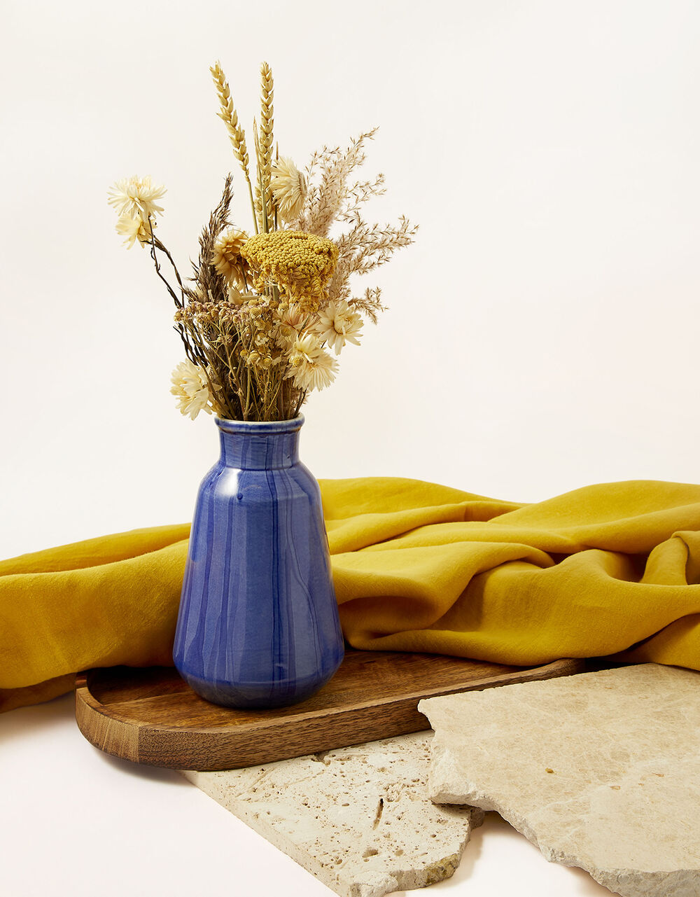 Women Home & Gifting | Ceramic Rustic Vase - HX25029