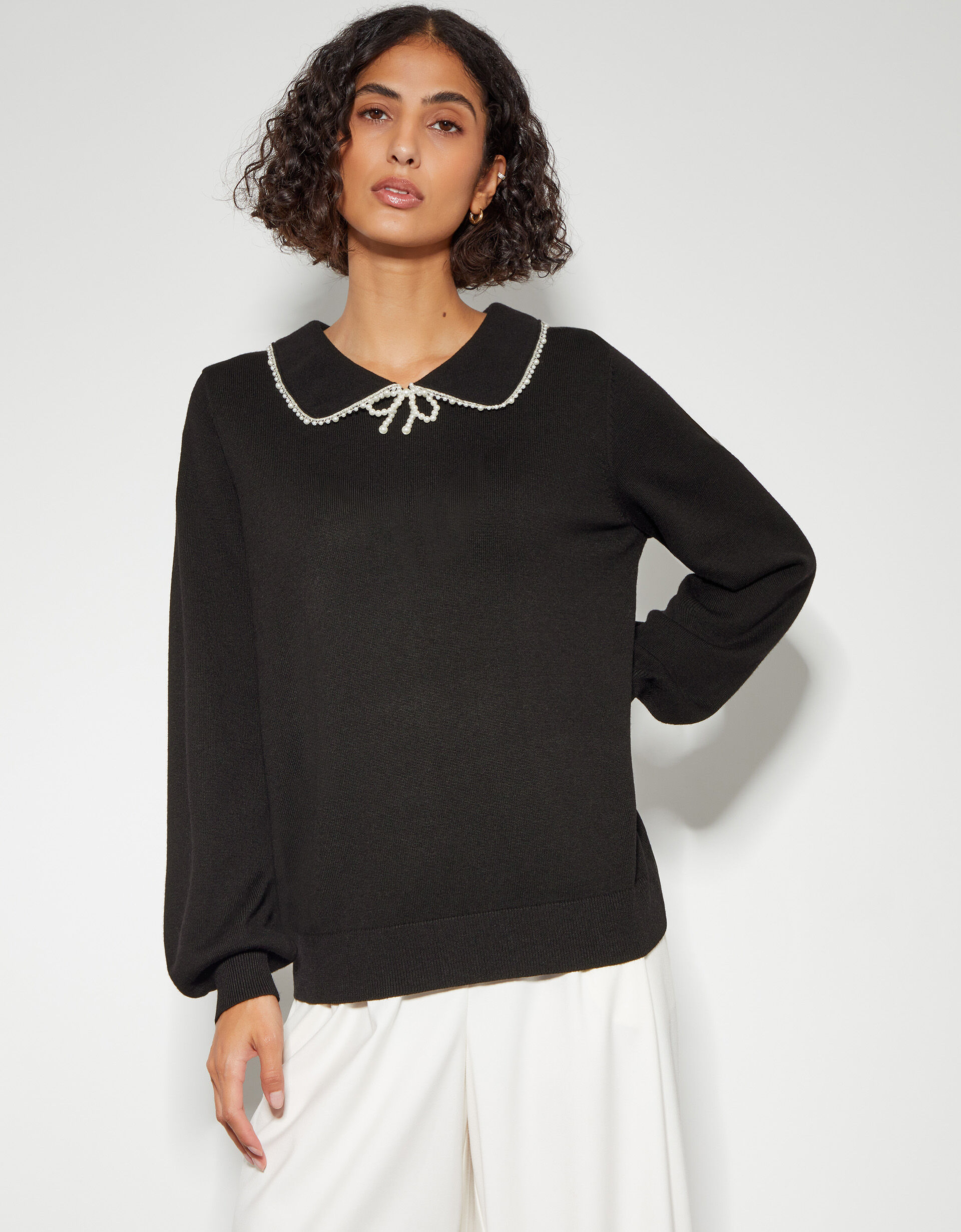 Black jumper with collar top