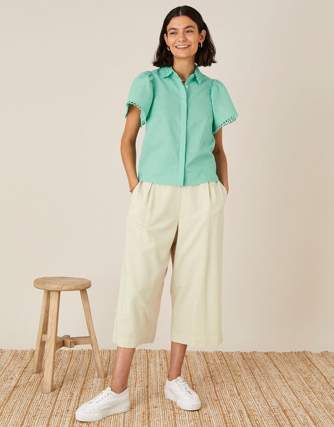 Lace Collar Shirt in Linen Blend, Green (GREEN), large