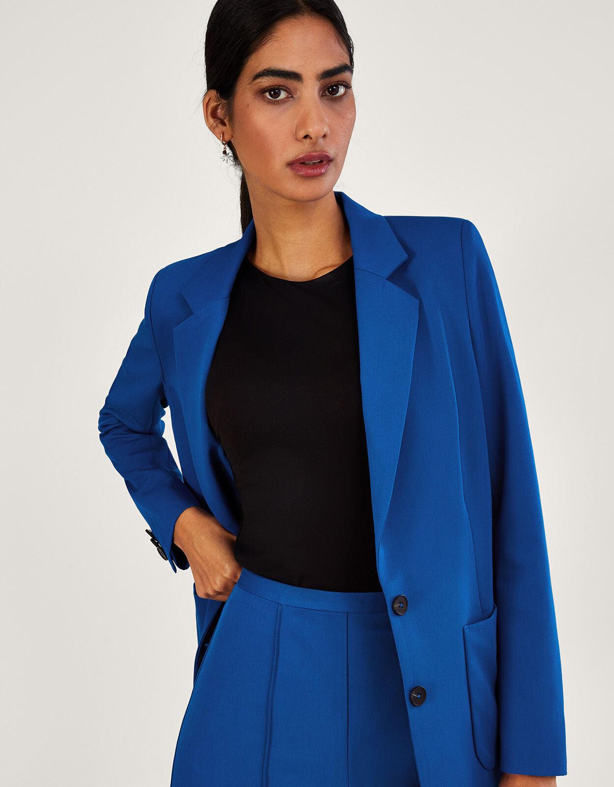 Long blue 2025 blazer