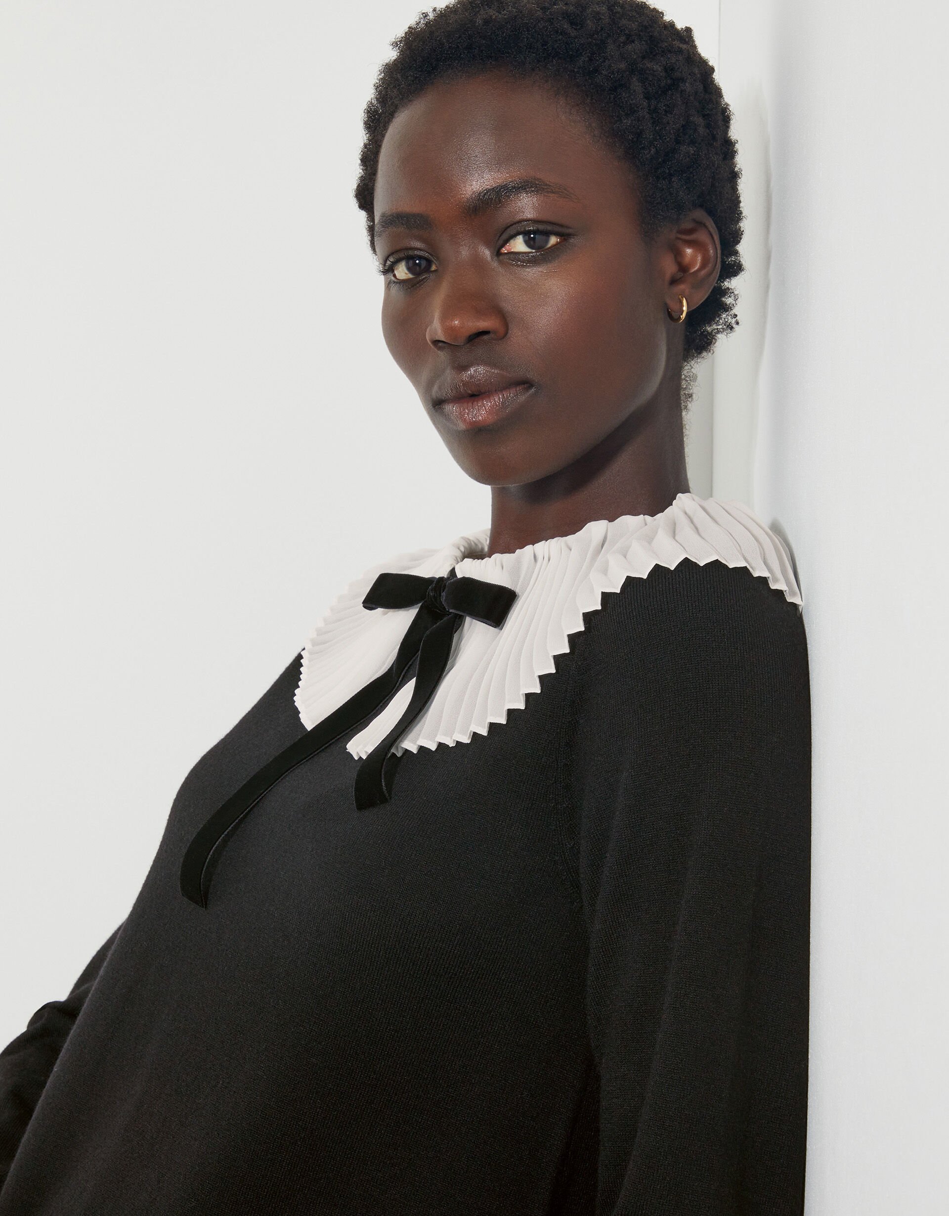 Cree Pleated Collar Bow Dress Black