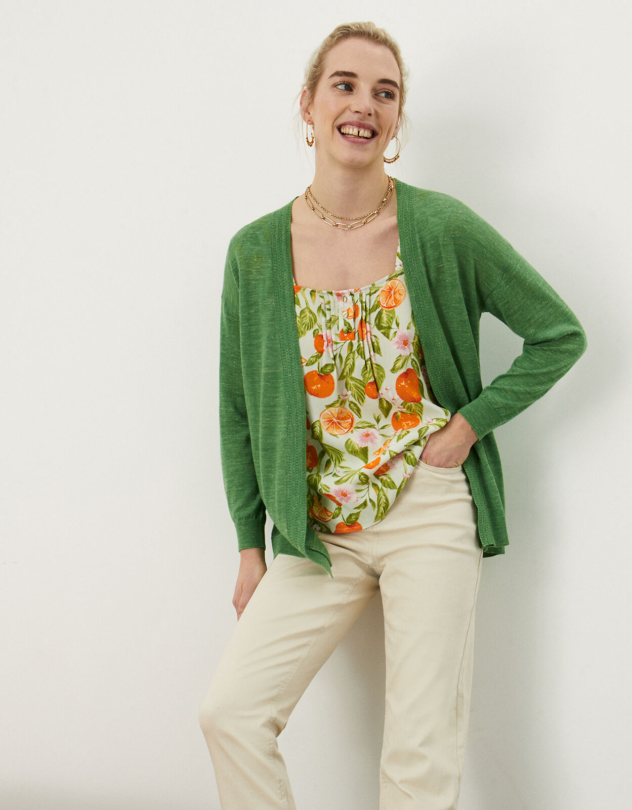 Trim Cardigan in Linen Blend Green