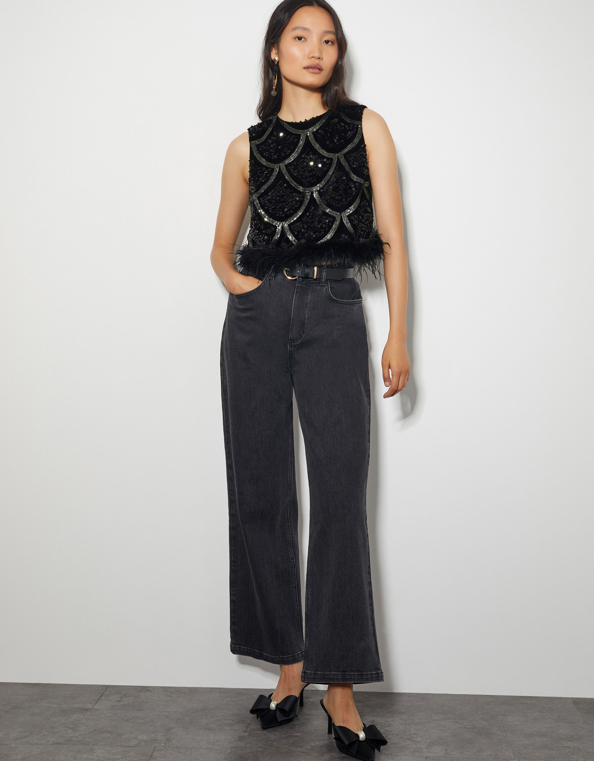 SILK WRAP TOP AURELIA FEATHER BLACK main image 0