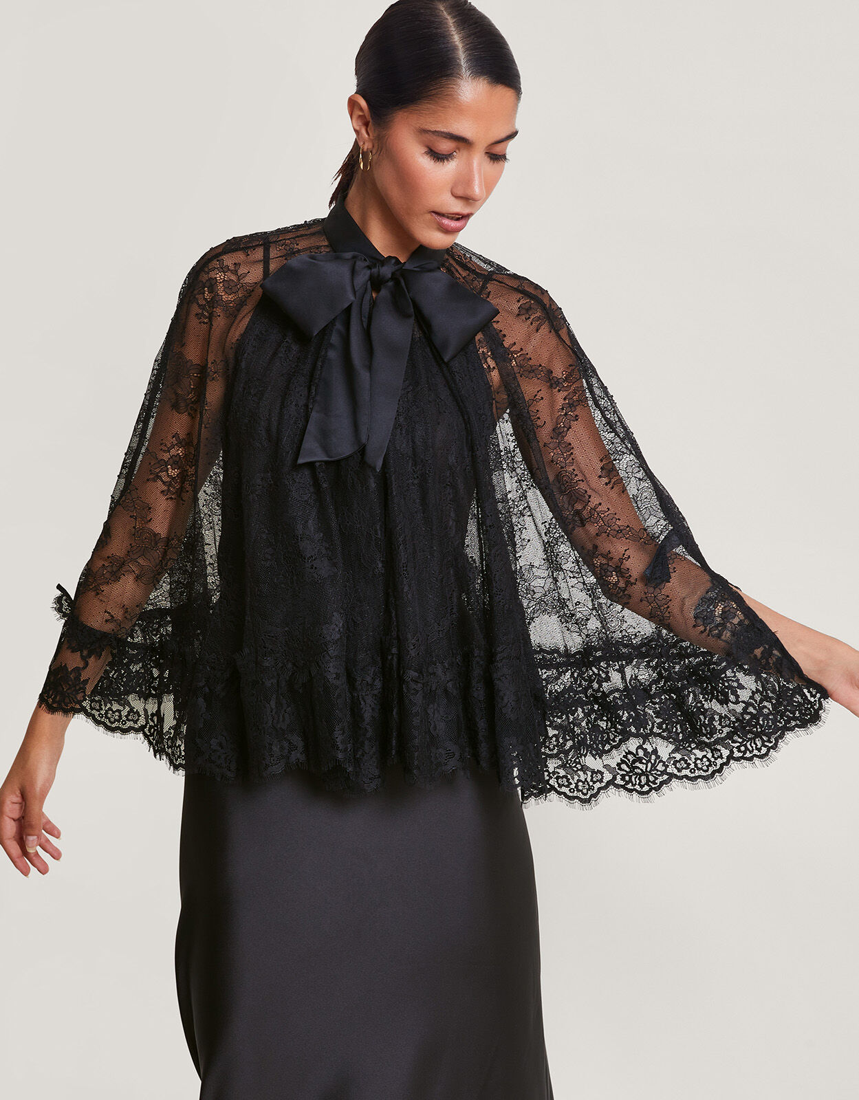 Black top lace cape
