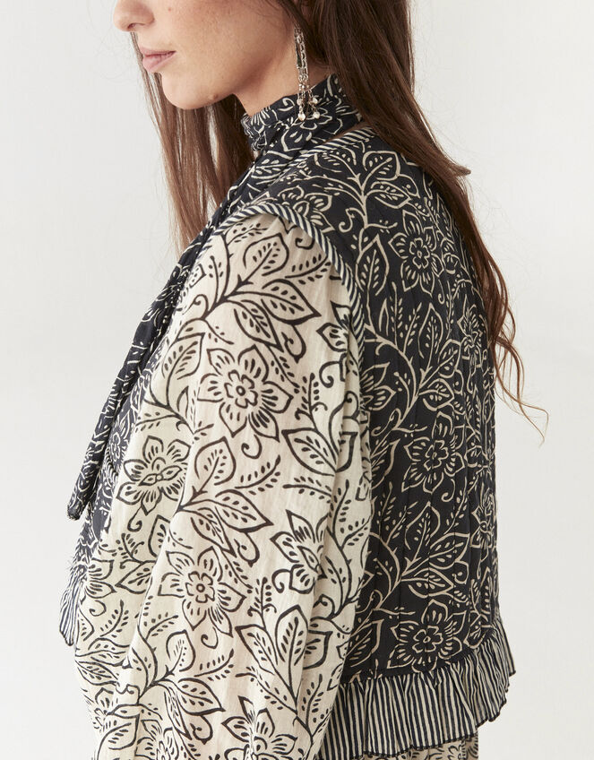 Maison Hotel Fernanda Stripe Waistcoat, Blue (NAVY), large