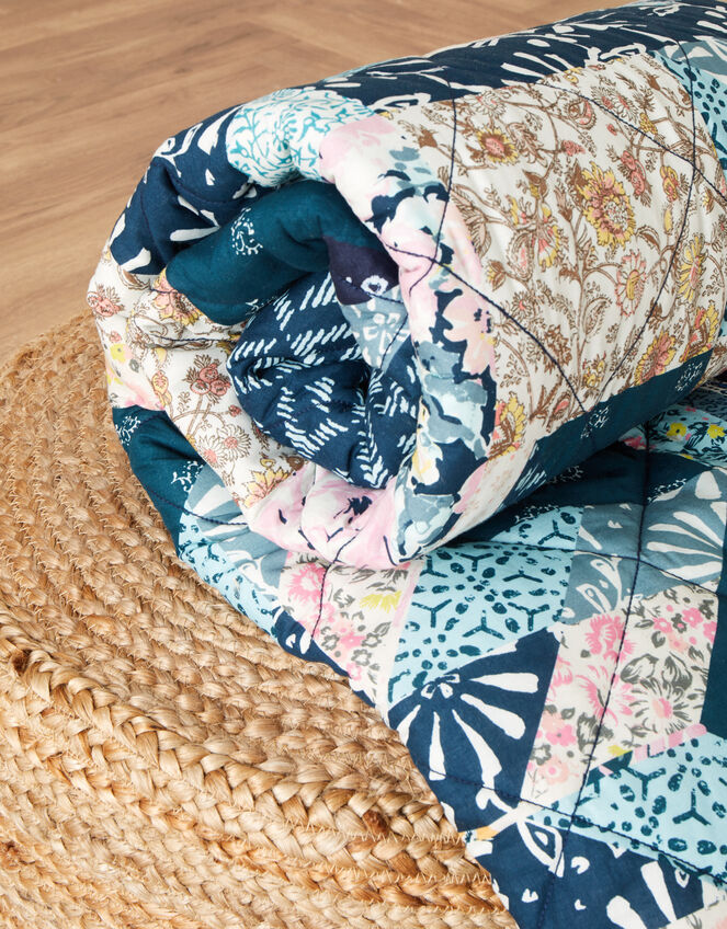 Patchwork Print Quilt, , large