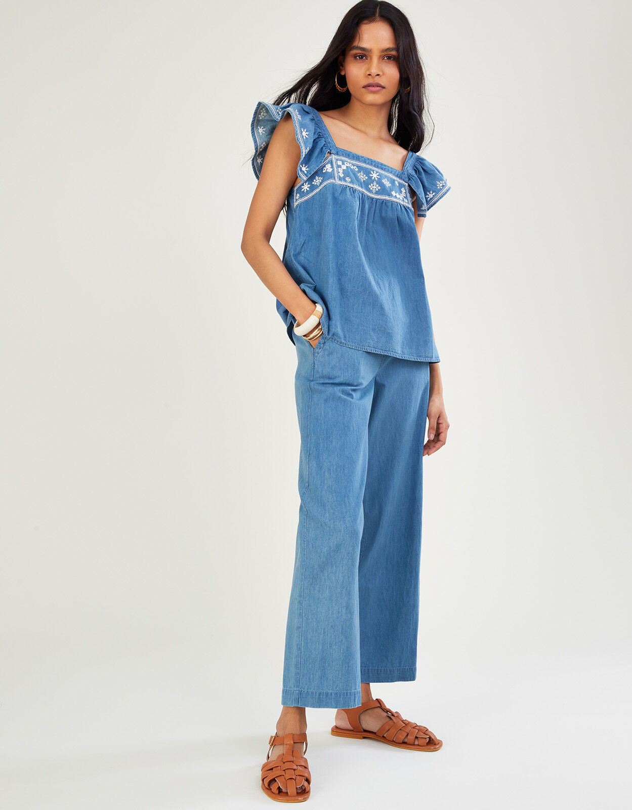 pull on denim crops