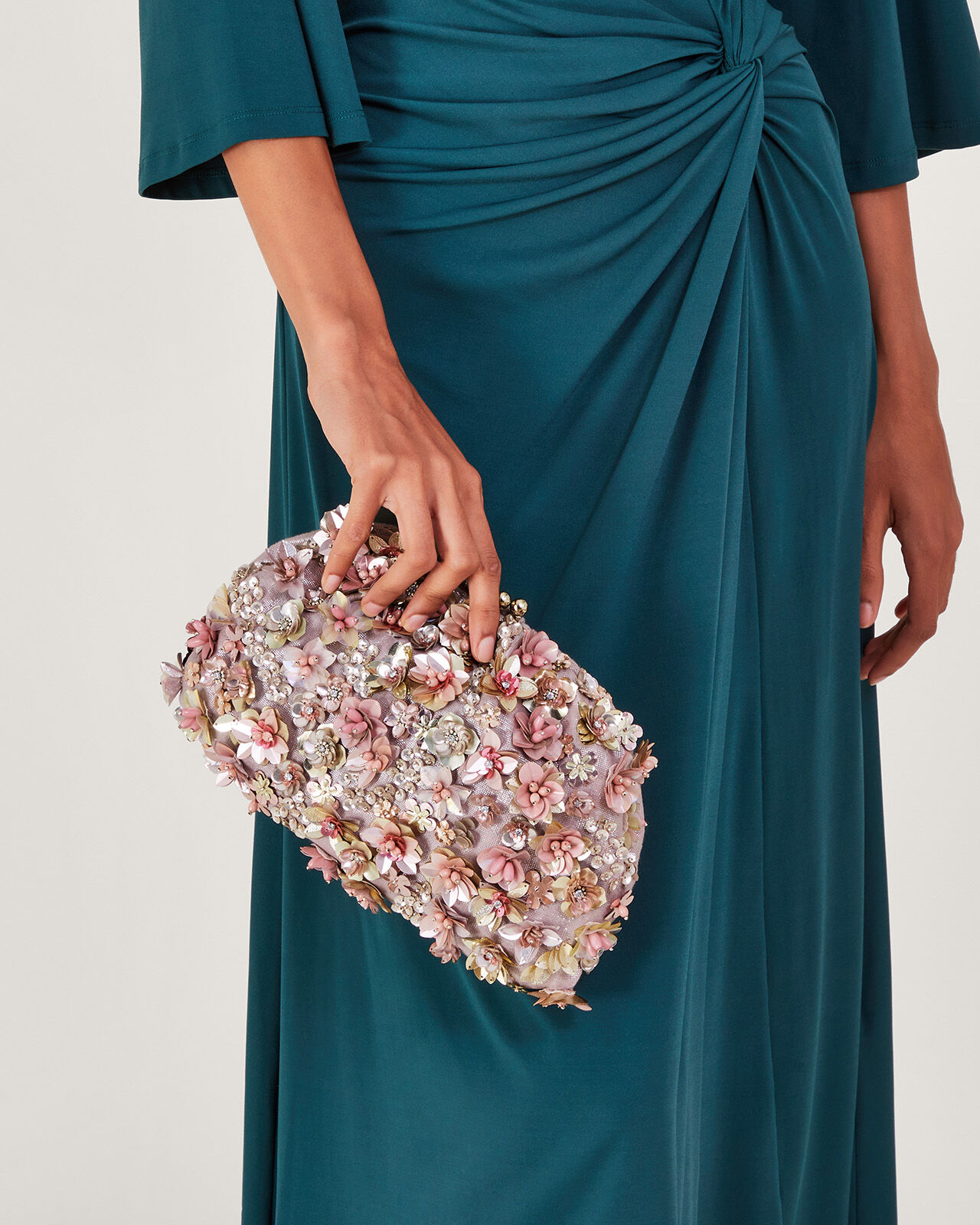 Beaded shop clutch bags