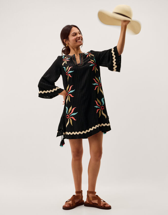 Bonnie Embroidered Mini Kaftan Black