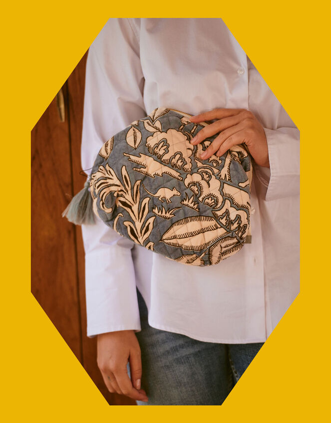 One Hundred Stars Sphinx Velvet Pouch, Grey (GREY), large