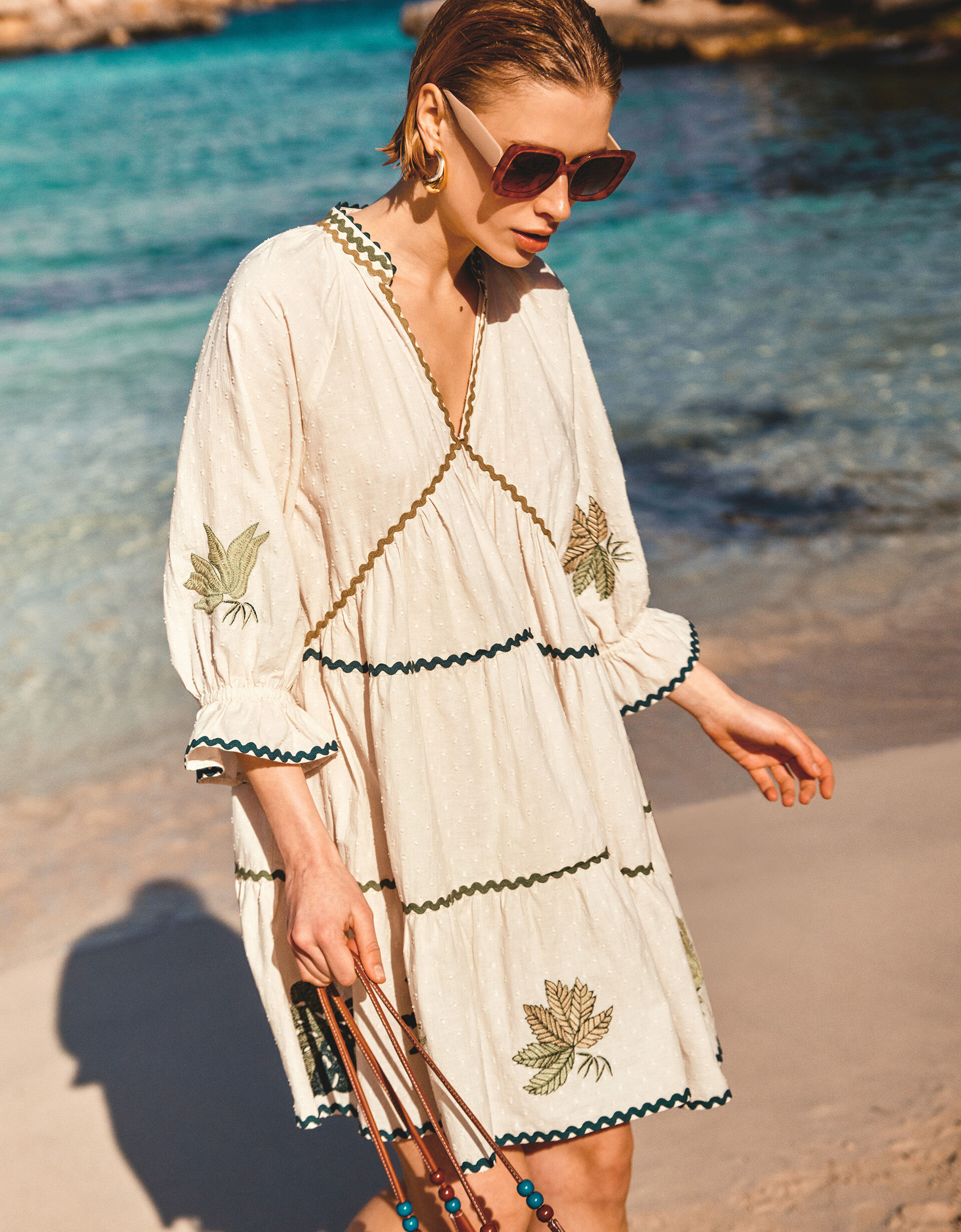 Embroidered outfits outlet