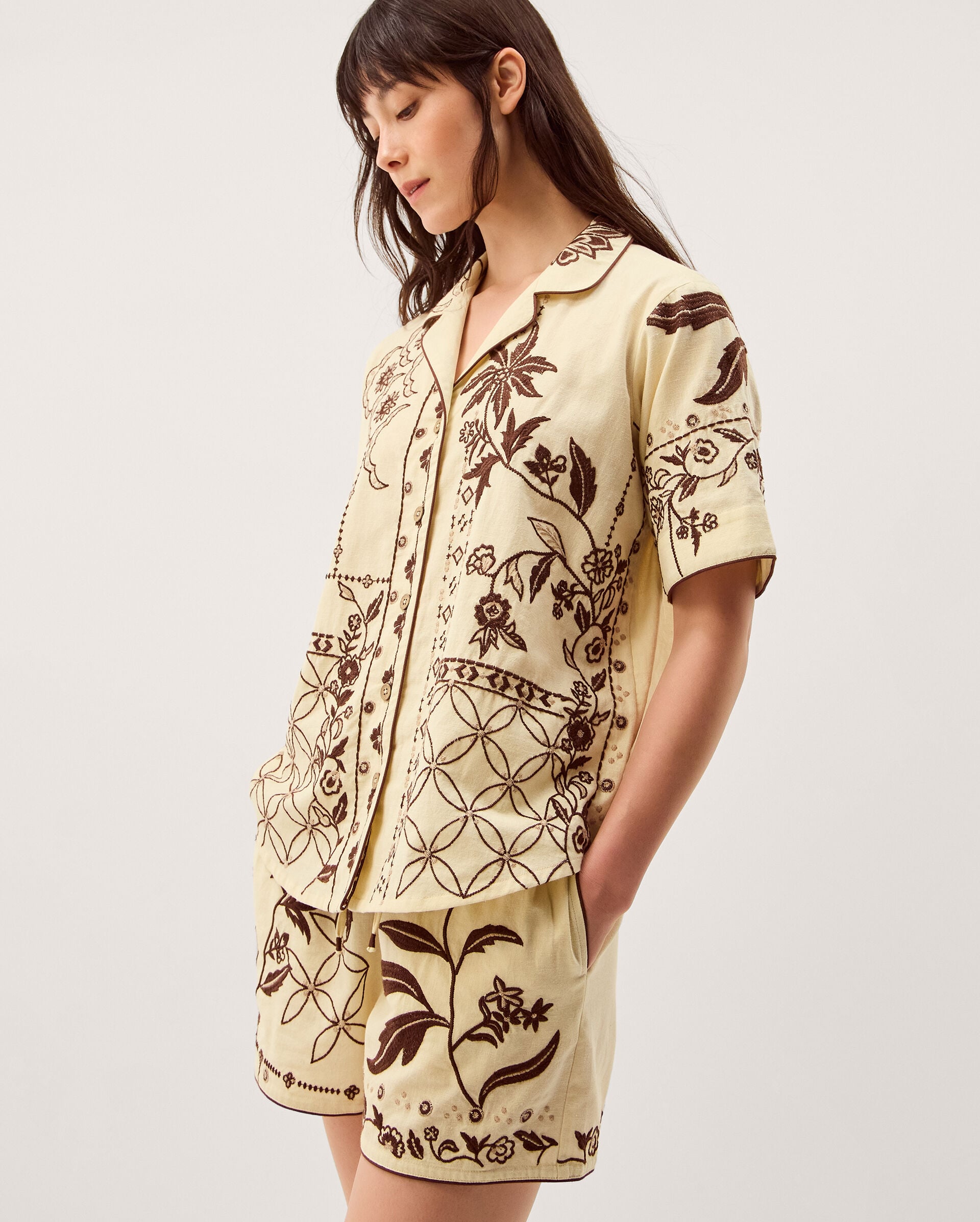 Carly Tropical Embroidered Shirt Ivory