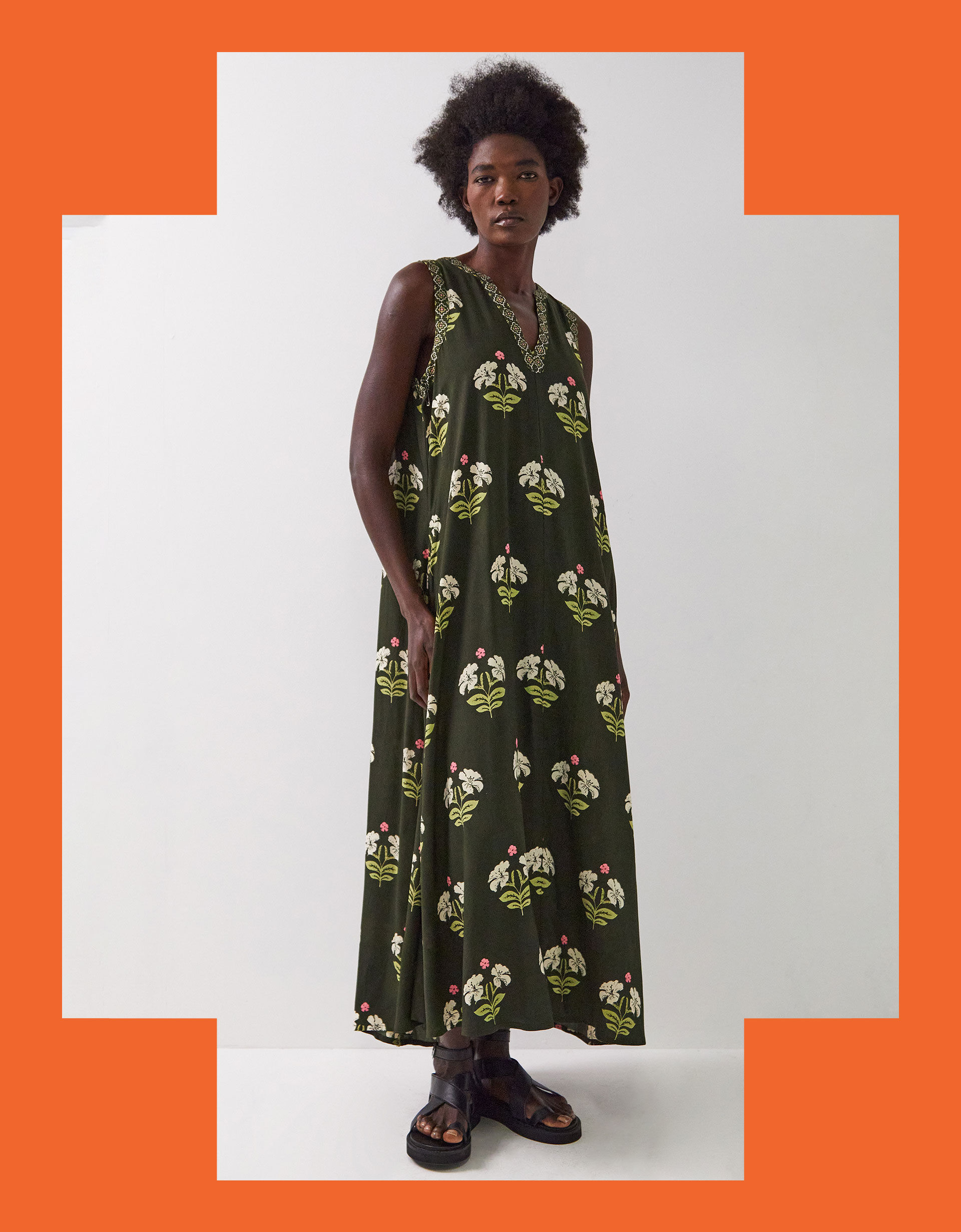 East Flossie Sleeveless Floral Maxi Dress Green
