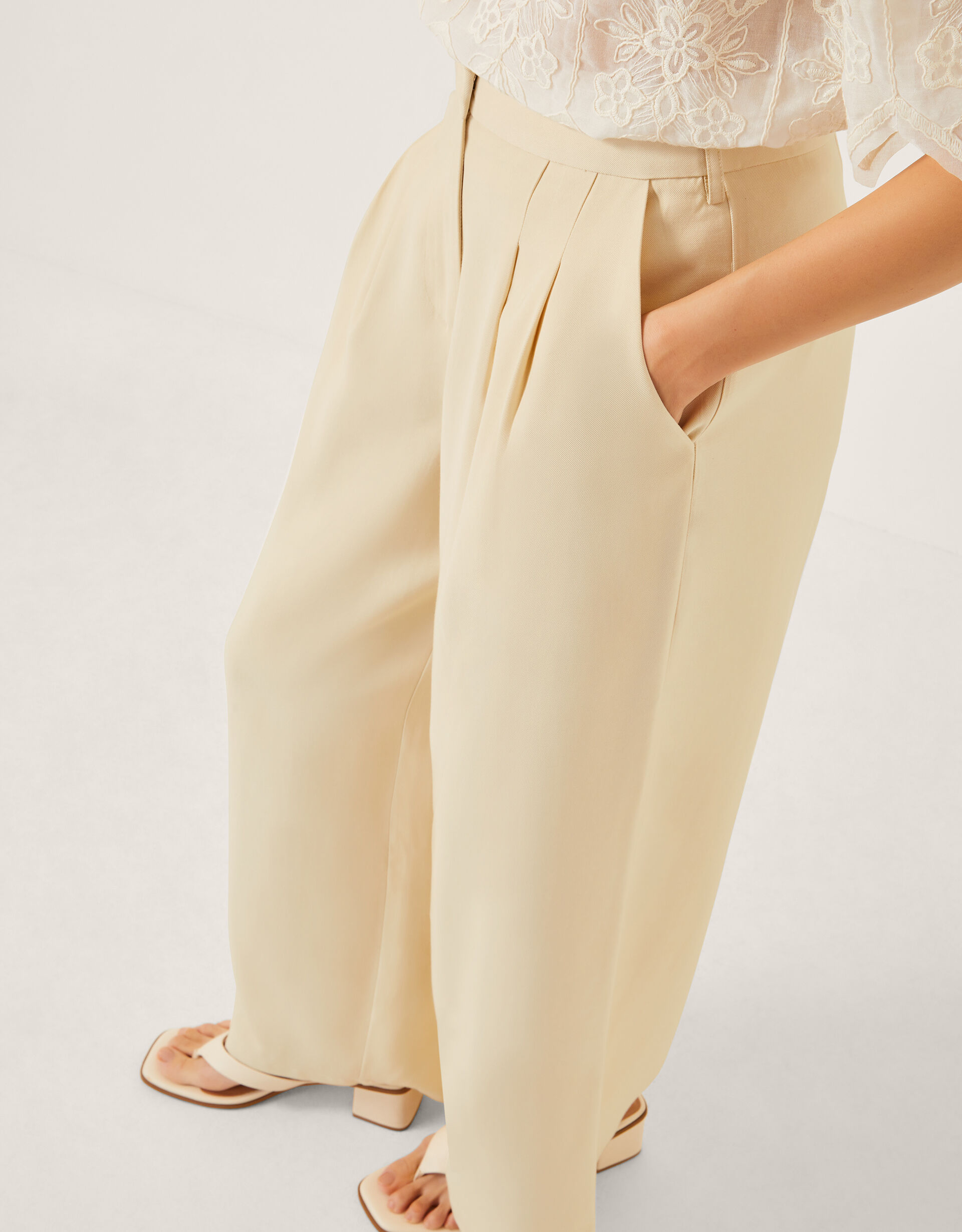 Alba Wide Leg Tailored Trousers Yellow