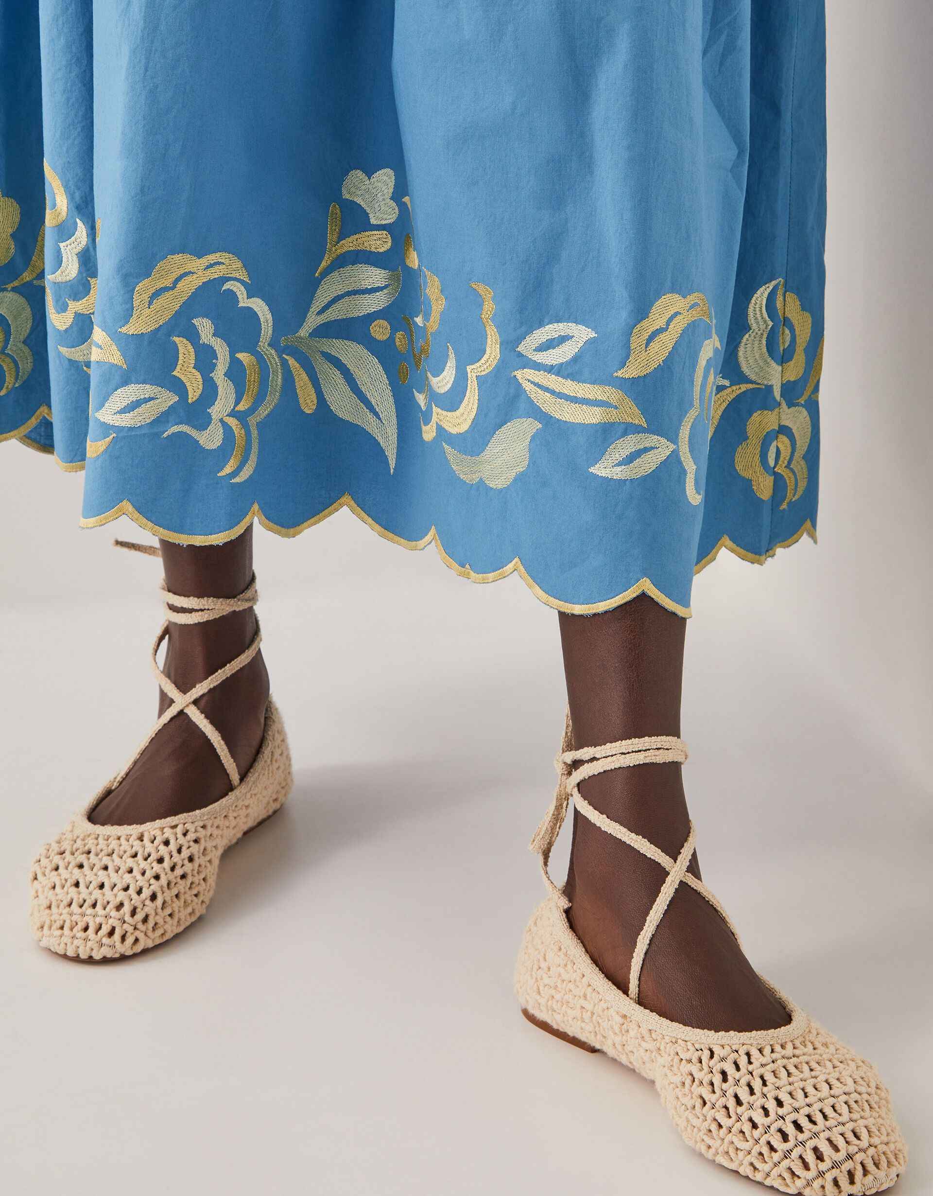 LEA Three Quarter Sleeve Embroidered Midi Dress