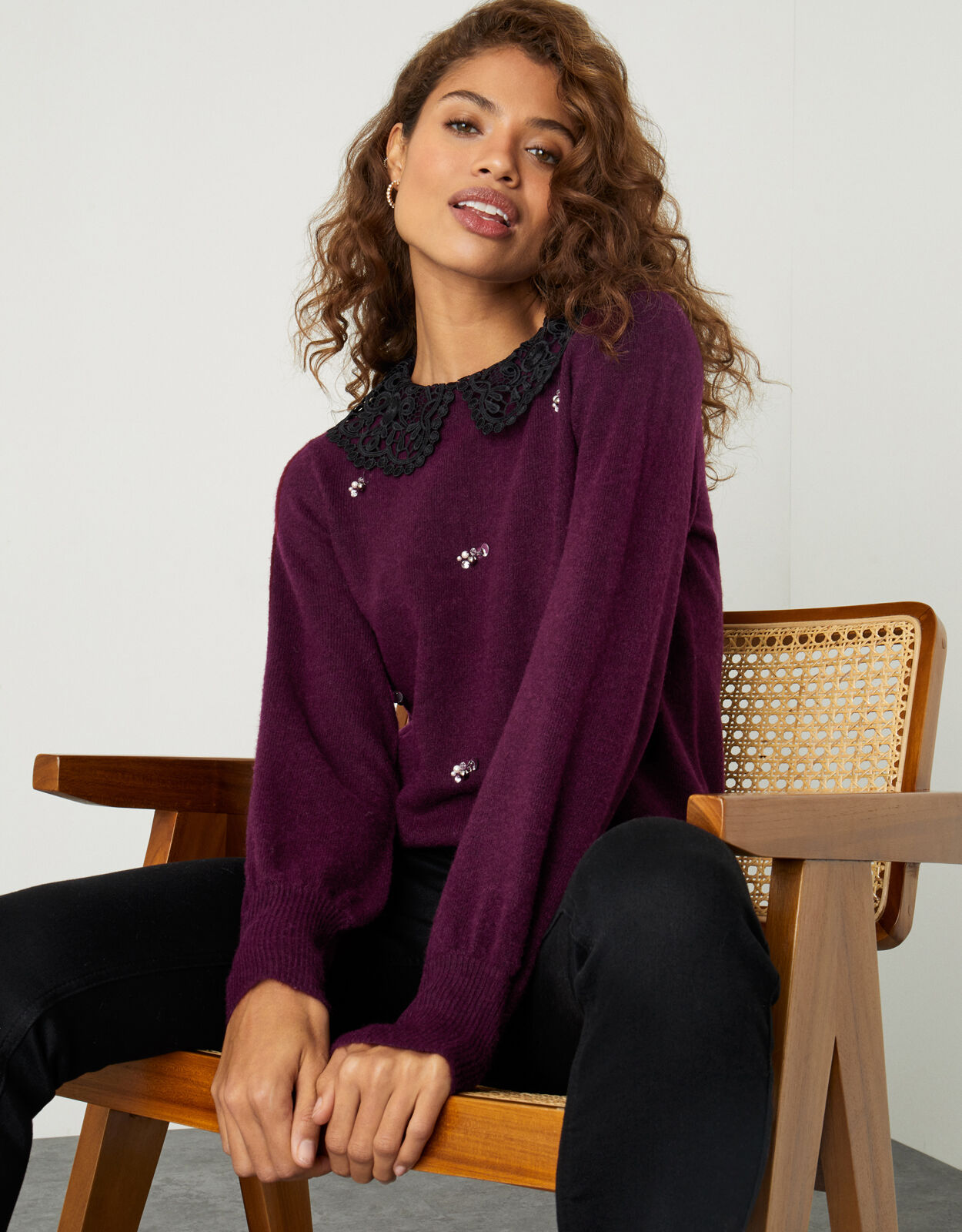 Collar All Over Embellished Jumper Red