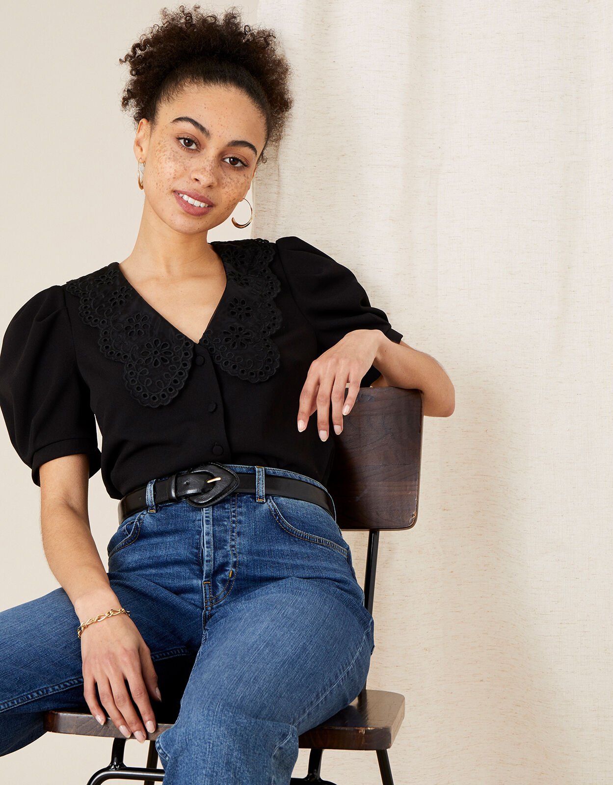 Black tops with puff sleeves online