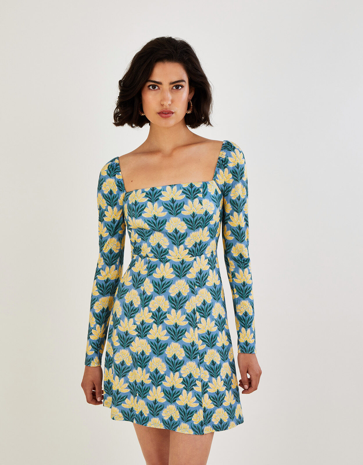 Square neck day dress store