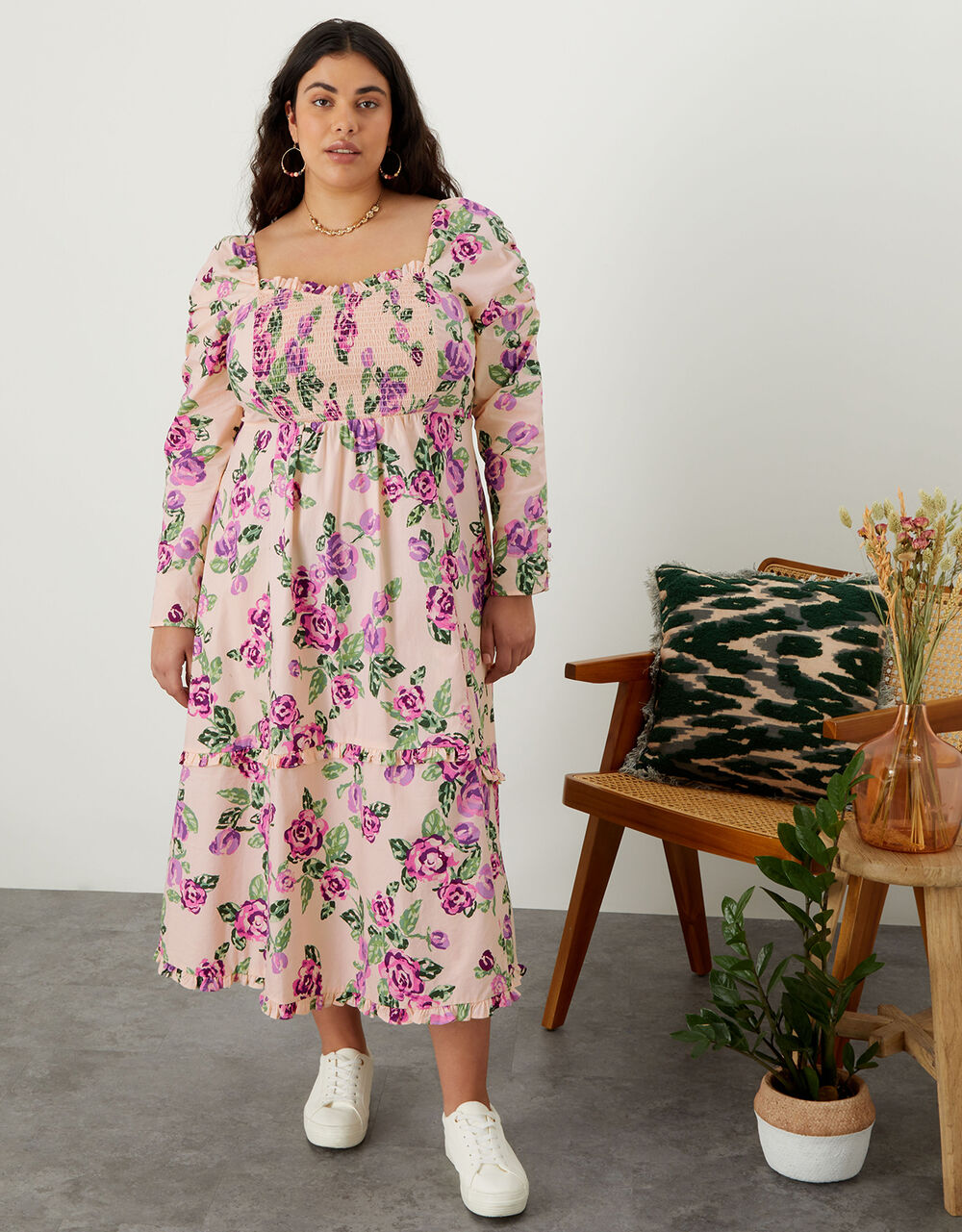 Women Dresses | Reeta Shirred Floral Print Midi Dress Ivory - UM38915