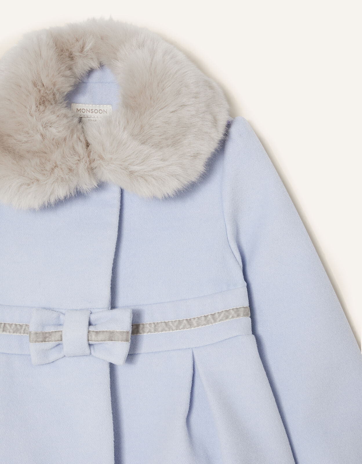 Baby blue coat deals with fur collar