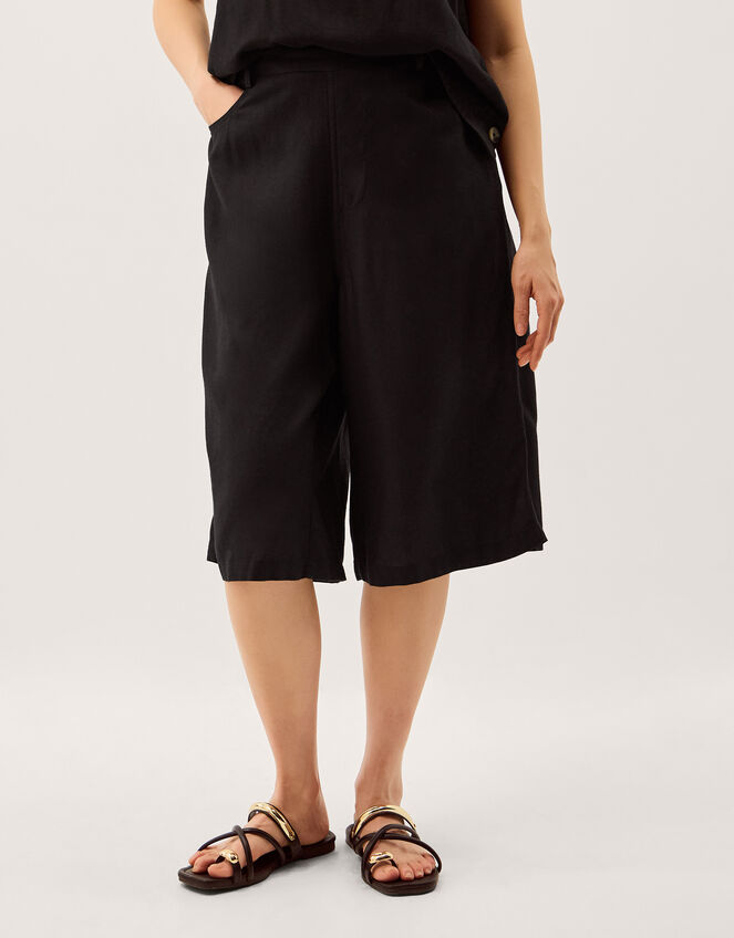 Lulu Linen Bermuda Shorts, Black (BLACK), large