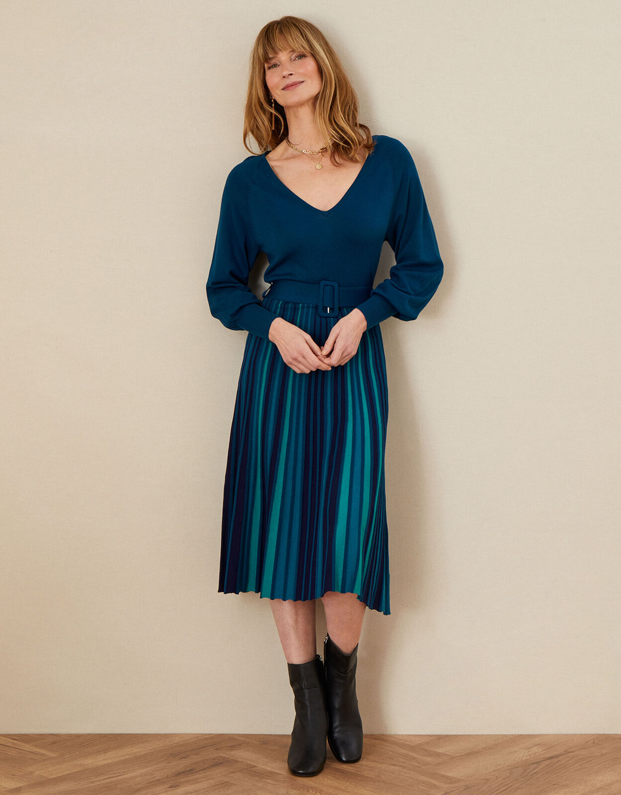 Pleated skirt dress uk online