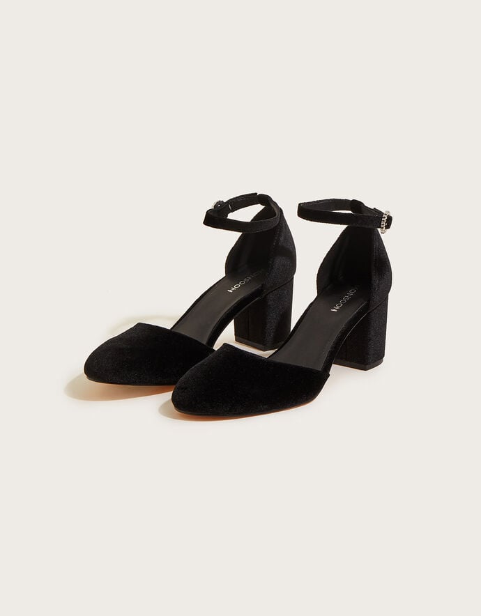 Metalic Buckle Heels - Tan