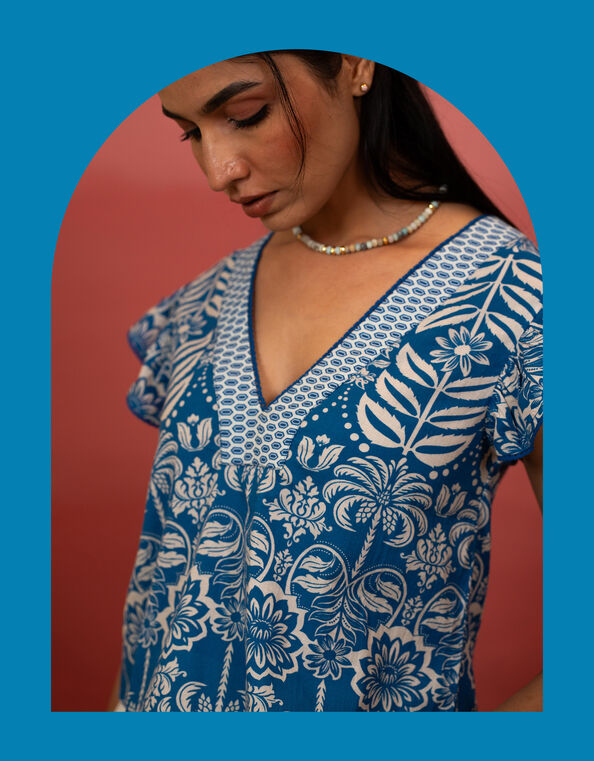 India & Mills Inca V-Neck Tropic Top, Blue (BLUE), large