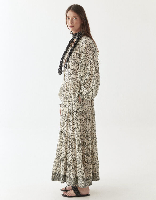 Maison Hotel Antonia Floral Maxi Dress, White (WHITE), large
