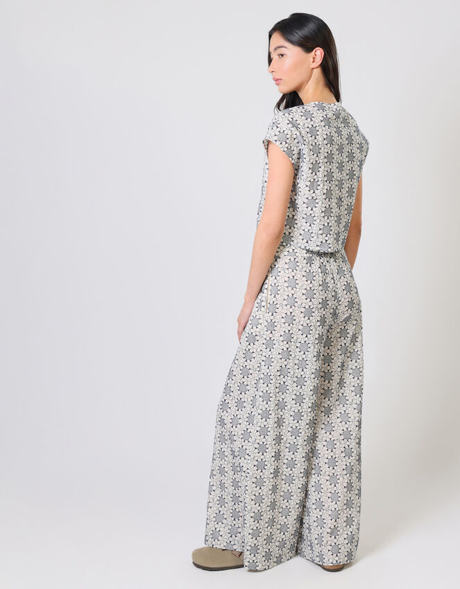 Traffic People Gatsby V-Neck Floral Top, Blue (NAVY), large