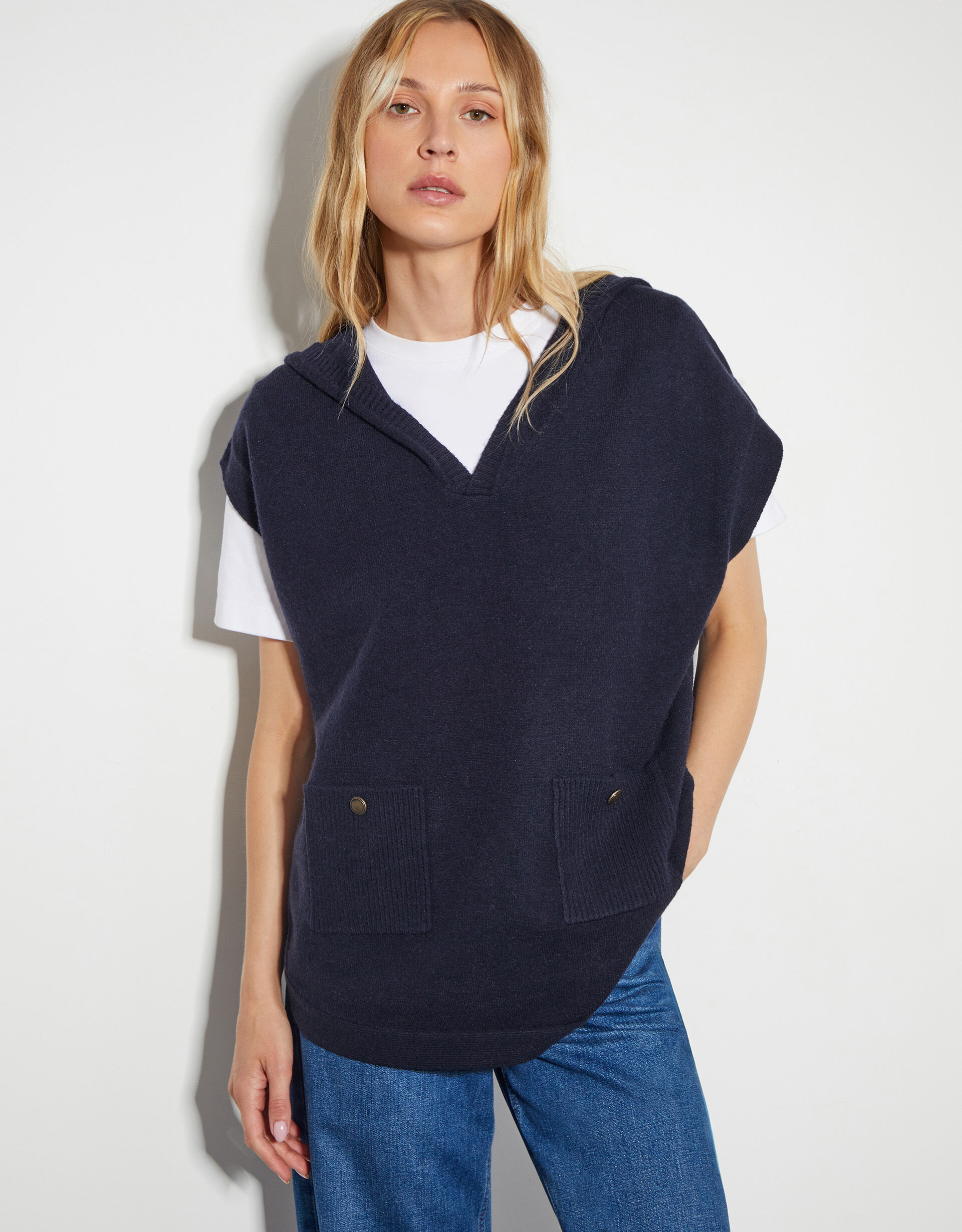 Women's navy blue sweater vest top