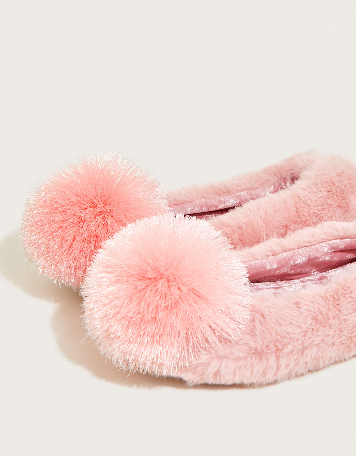 Ruby & Ed Bow Ballerina - Womens Slippers: O&C Butcher