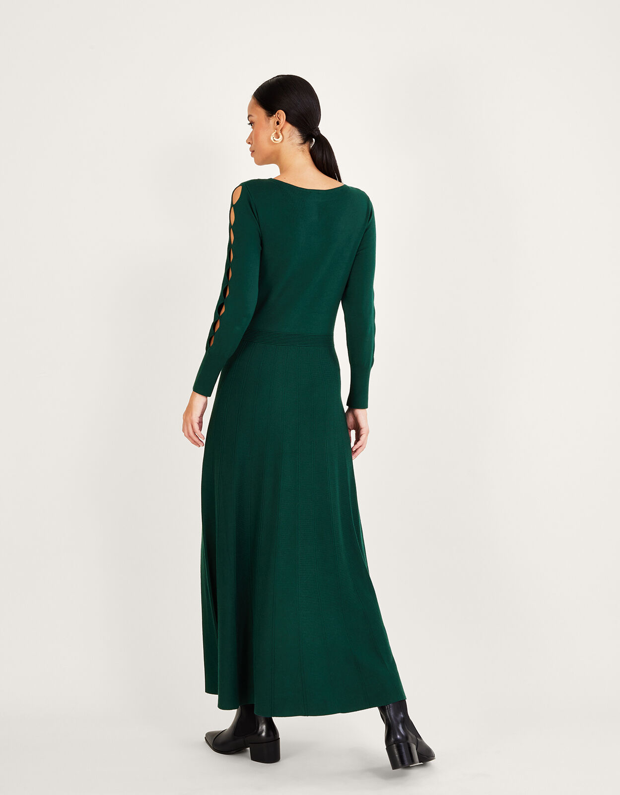 Long green deals flowy dress