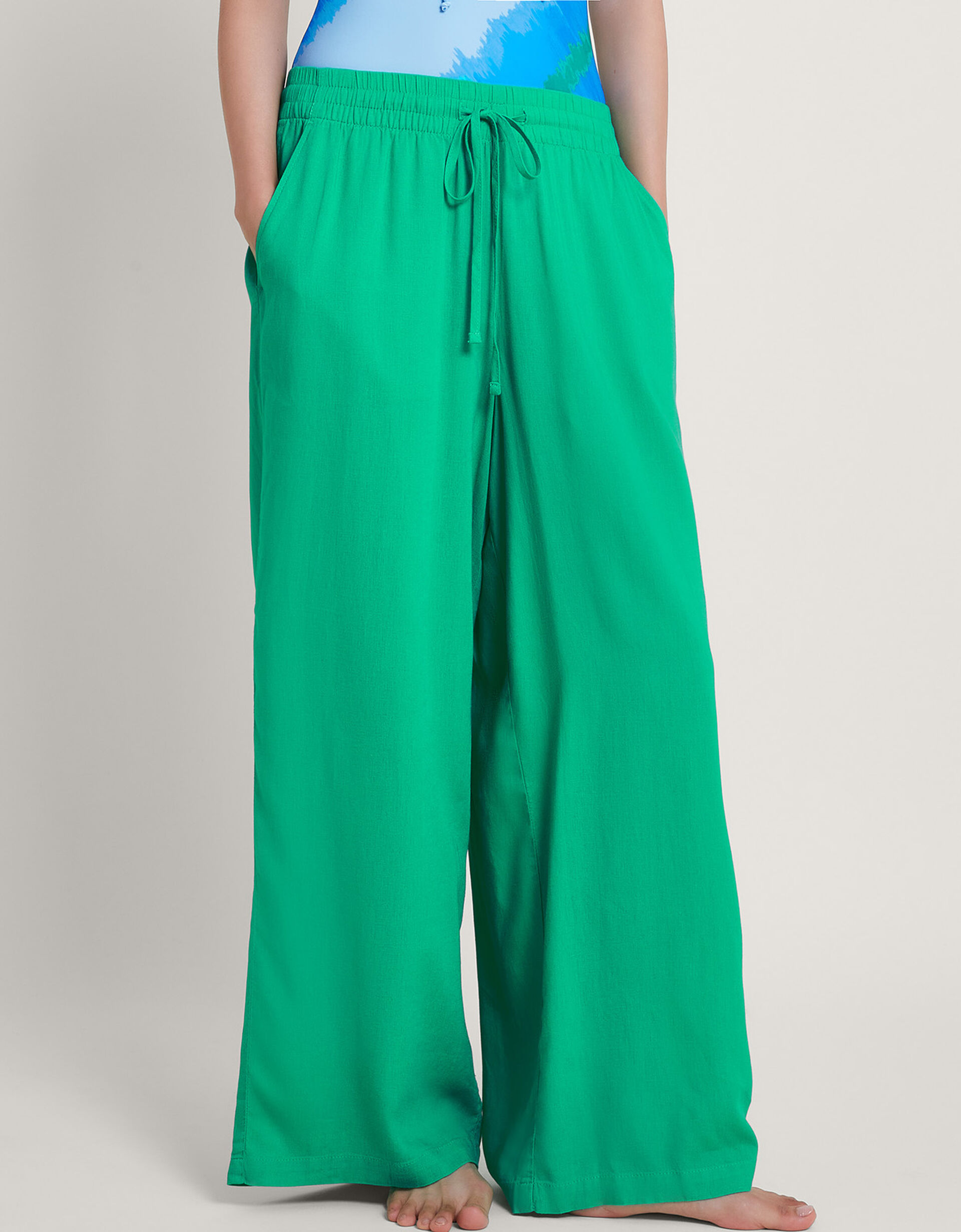 Mira Wide Leg Trousers with Pleats in Sea Salt
