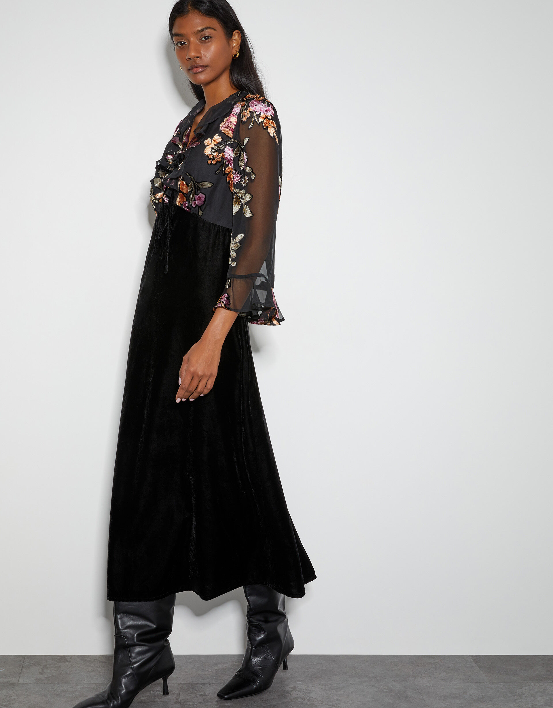 Ariella Floral Devore Velvet Midi Dress Black