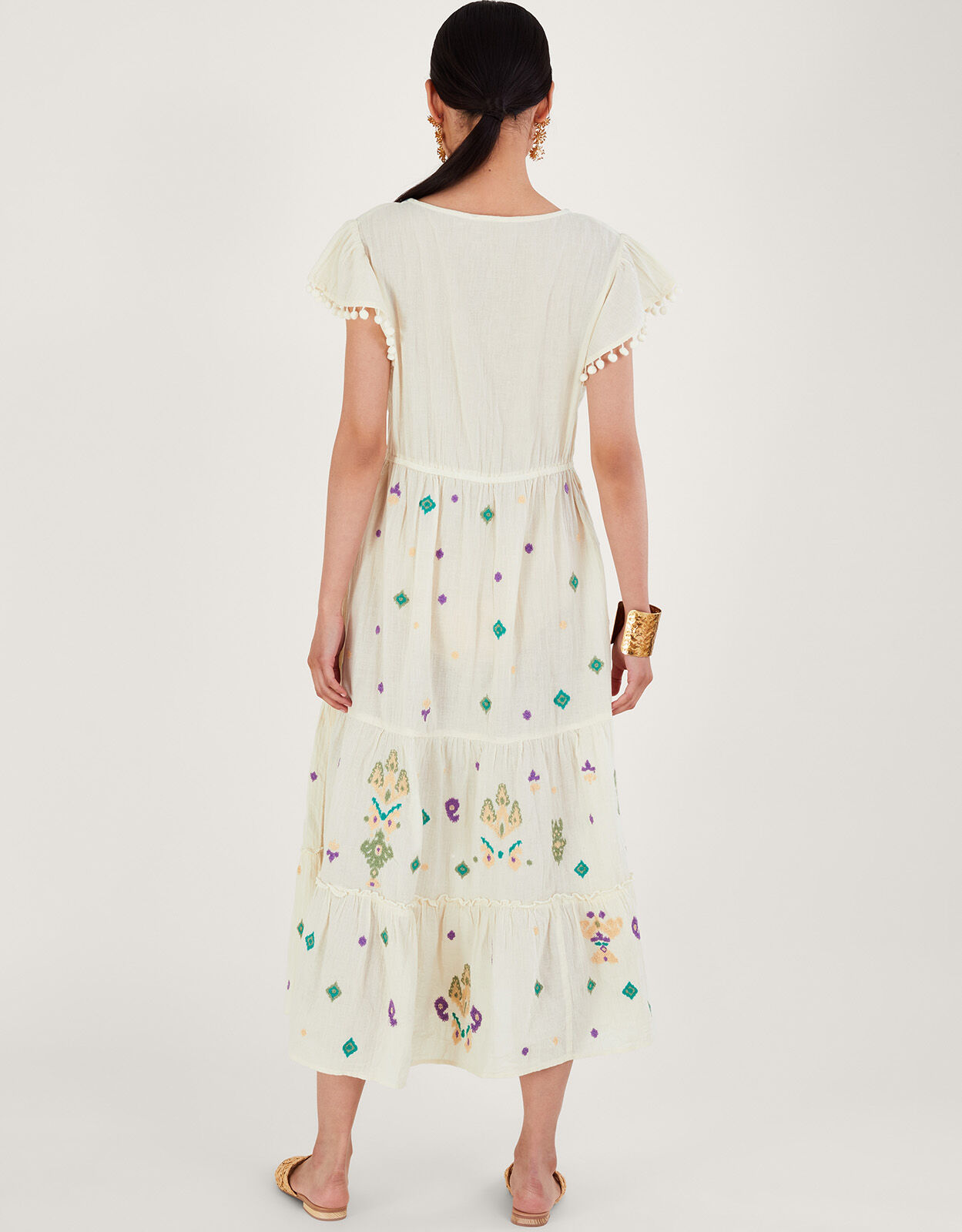 White long 2025 sleeve embroidered dress