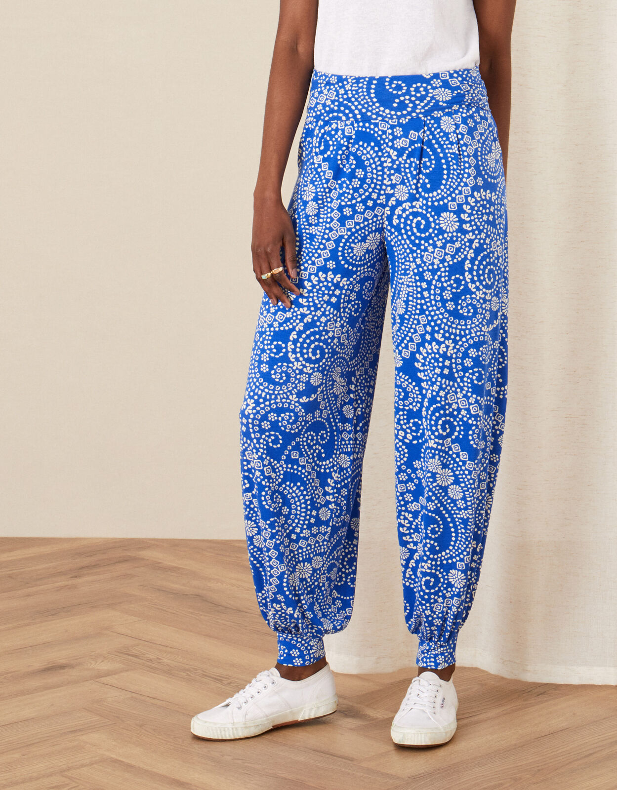 Blue deals paisley pants