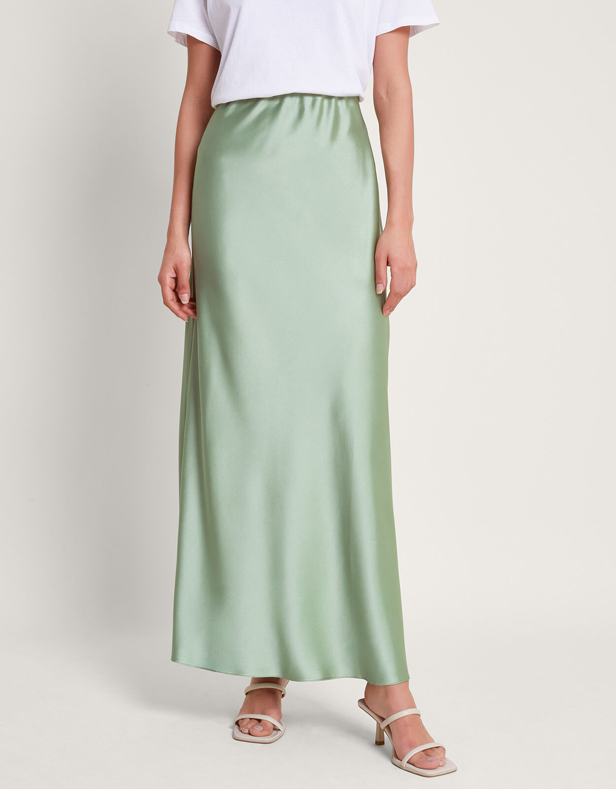 Maxi skirt in green online