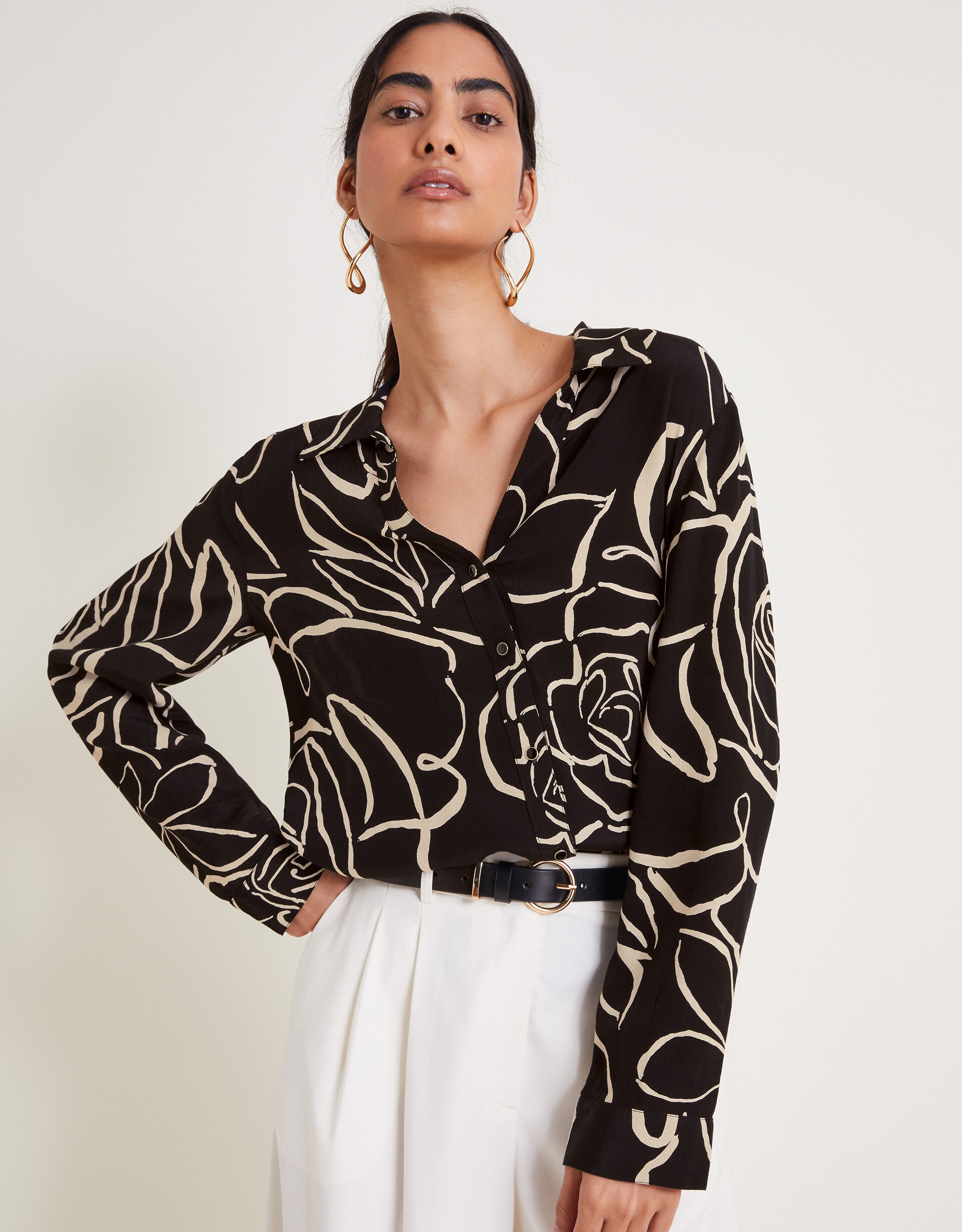 Mary Illustrated Floral Print Shirt Black