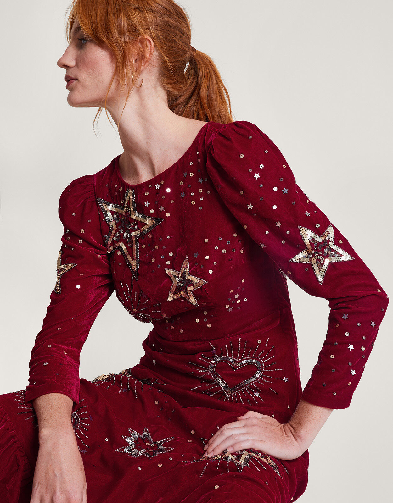 Kata Embellished Velvet Dress Red