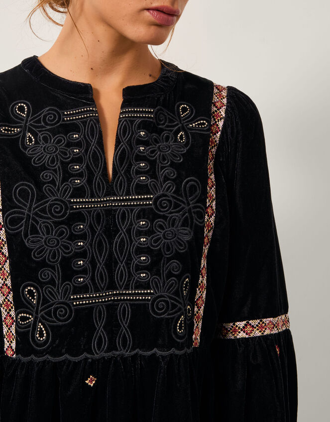 Noni Embroidered Velvet Long Sleeve Midi Dress, Black (BLACK), large
