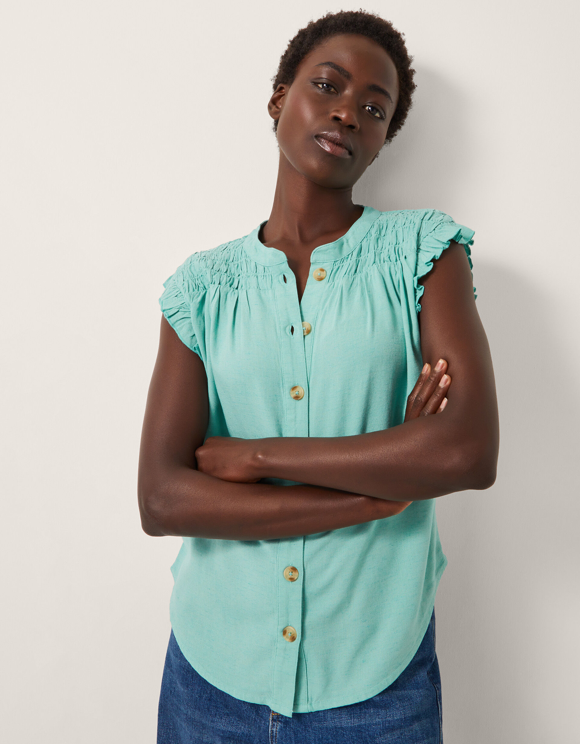 Evelyn Sleeveless Smocked Top