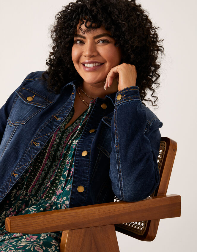 Dark Wash Denim Jacket in Sustainable Cotton, Blue (INDIGO), large