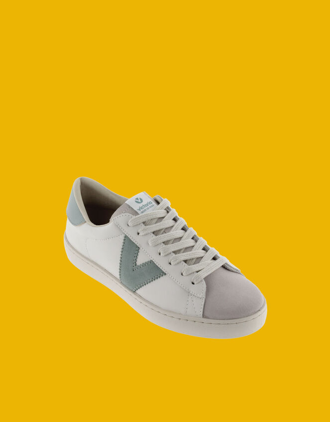 Victoria Berlin Lace Trainers, Green (JADE), large
