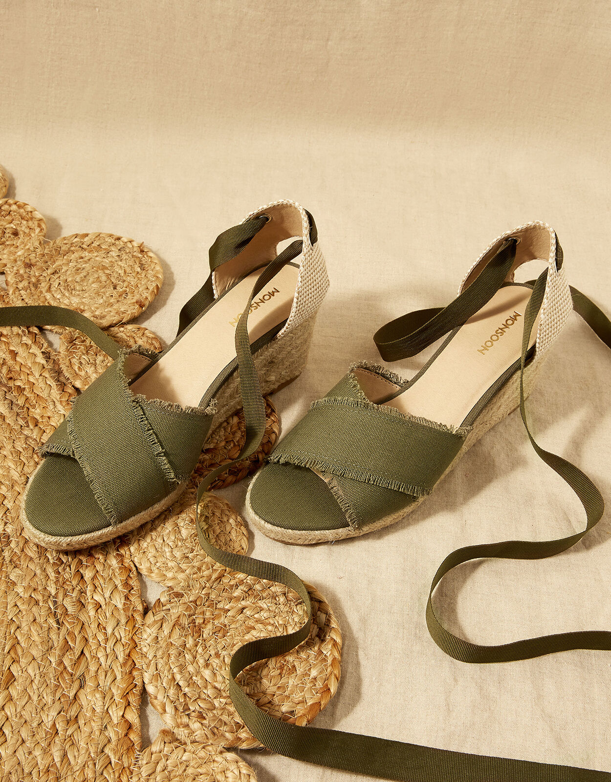 Khaki deals wedges uk