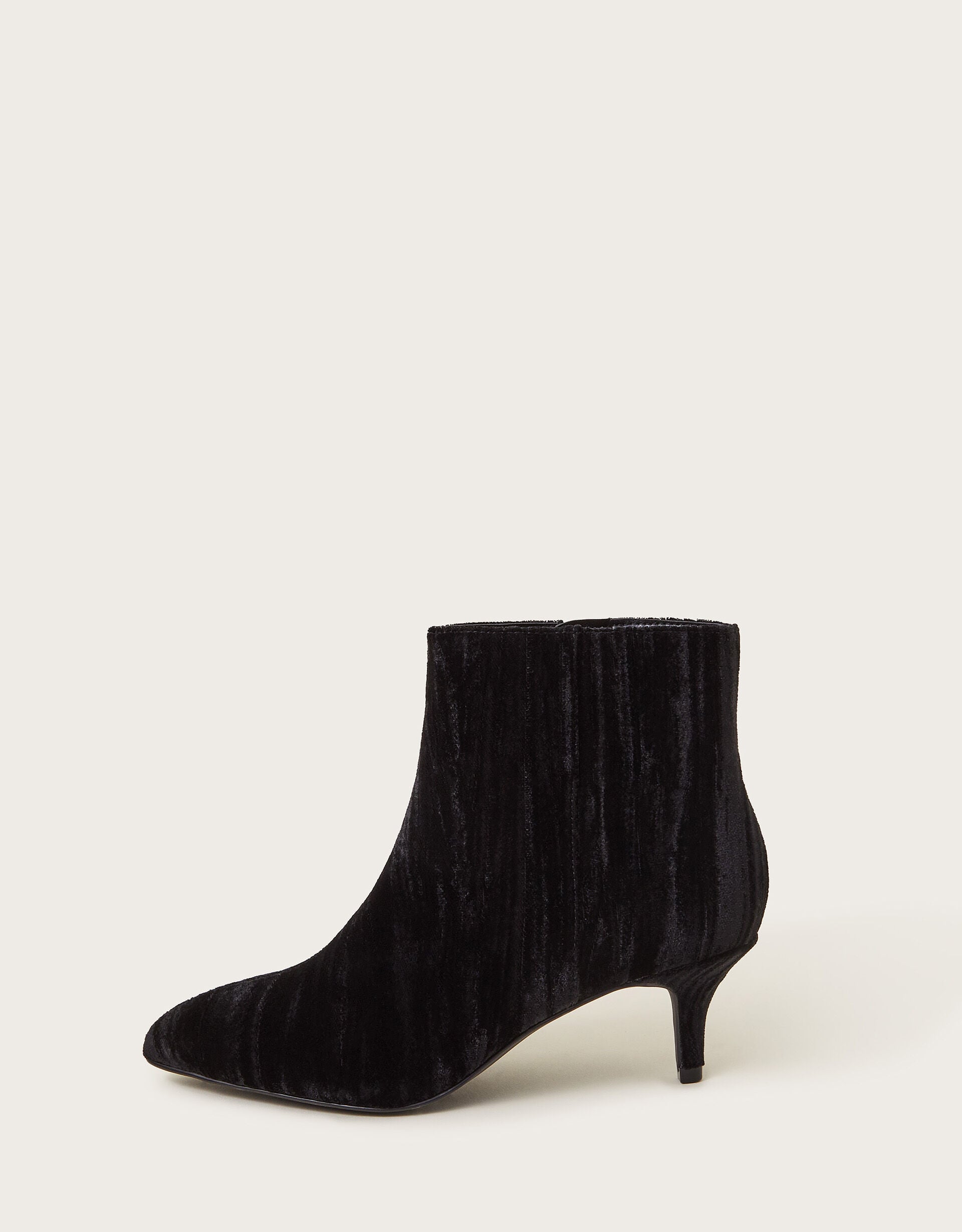 Mel Dot Kitten Heel