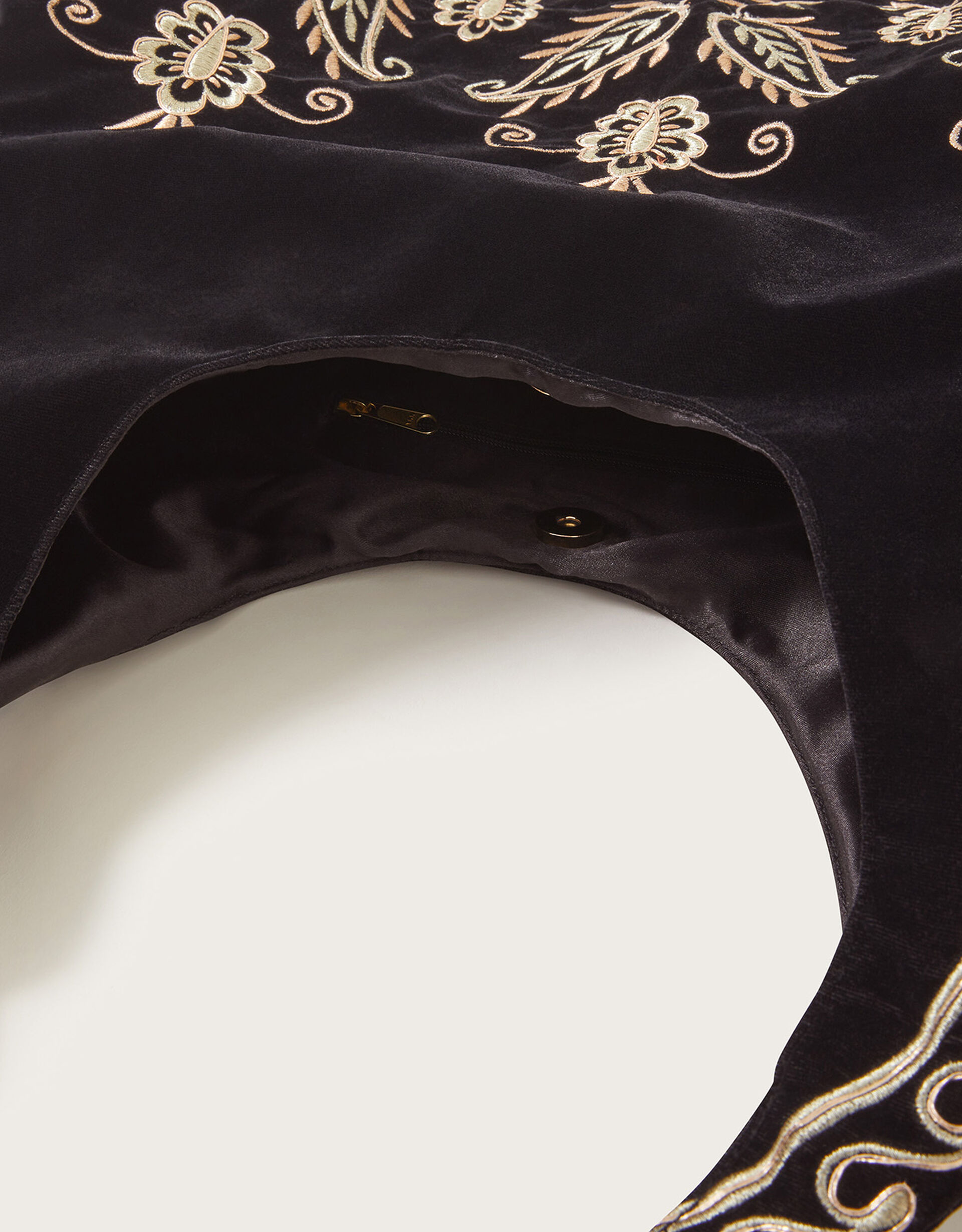 Original Crewel Hand Embroidery Leather & Velvet Travel Bag