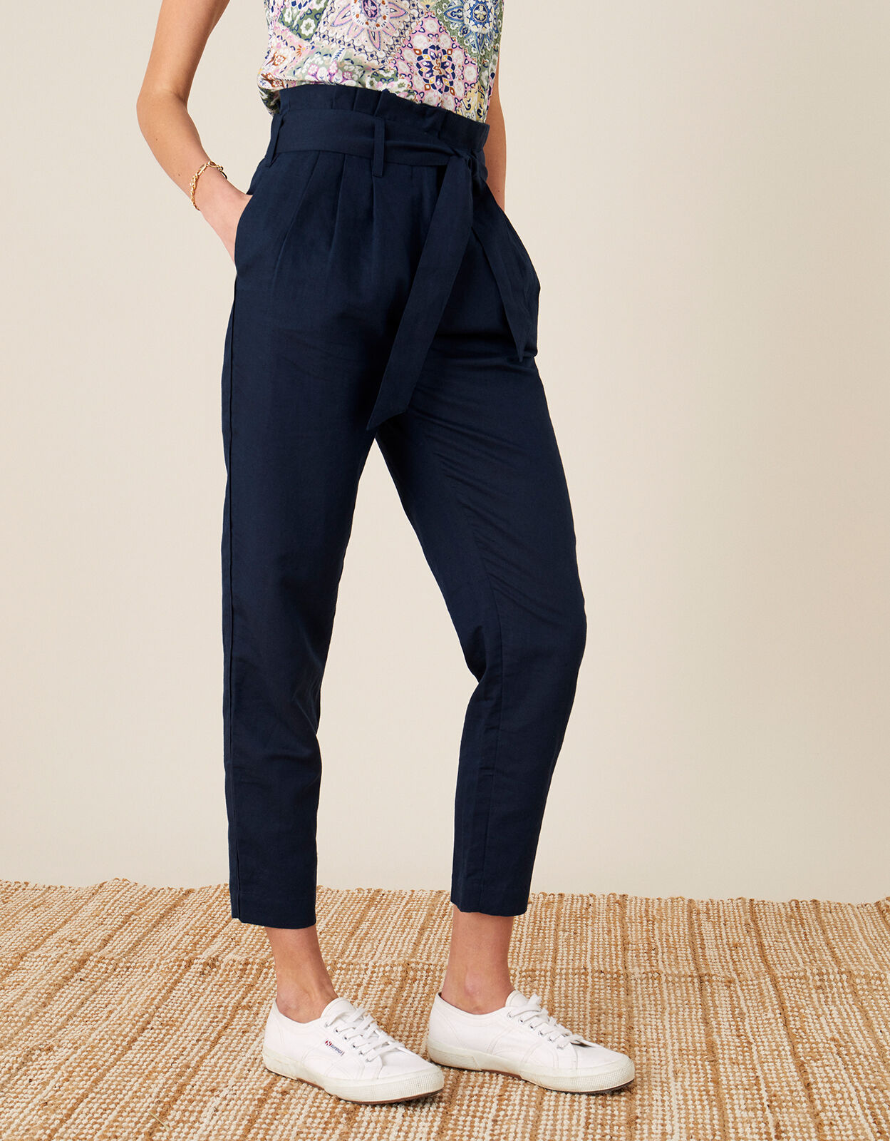 Navy paperbag pants 2025